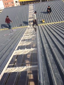 نصب ساندویچ پانل سقفی اتاق یخچالی مشخصات فنی ساندویچ پانل فروش ورق رنگی وشیروانی